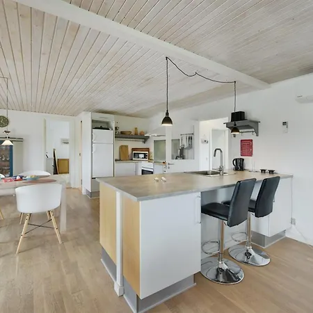 Leleks - 200m From The Sea By Interhome Casa vacanze